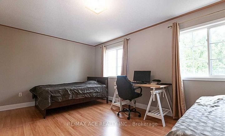 Photo 17 at 36 Mauve Drive, Bram East, Brampton