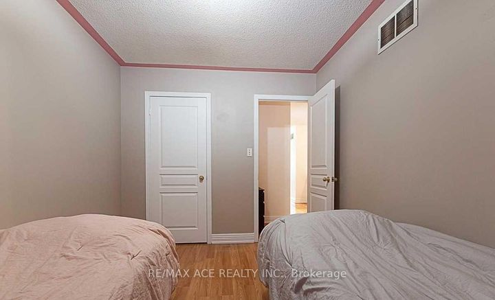 Photo 24 at 36 Mauve Drive, Bram East, Brampton