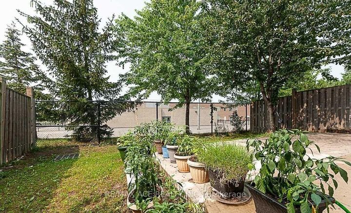Photo 35 at 36 Mauve Drive, Bram East, Brampton