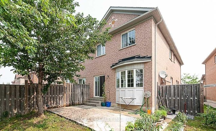 Photo 37 at 36 Mauve Drive, Bram East, Brampton