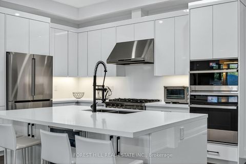 Photo 8 at 107 Hesperus Road, Patterson, Vaughan