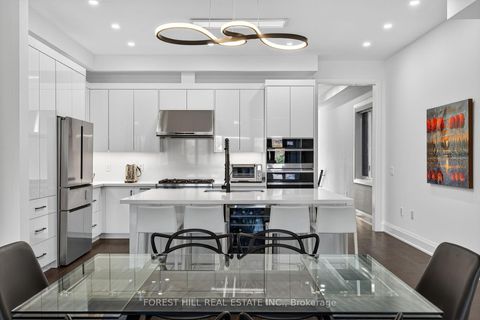 Photo 10 at 107 Hesperus Road, Patterson, Vaughan