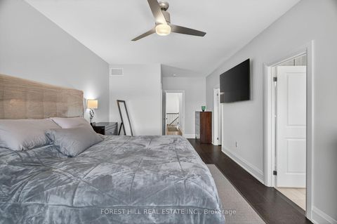 Photo 28 at 107 Hesperus Road, Patterson, Vaughan