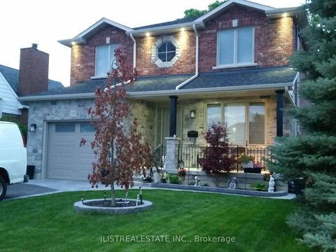 Photo 1 at 59 Princemere Crescent, Maryvale, Toronto