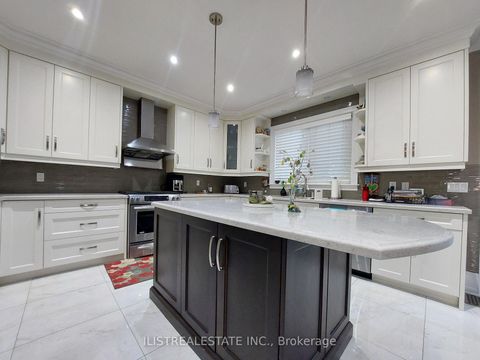 Photo 11 at 59 Princemere Crescent, Maryvale, Toronto