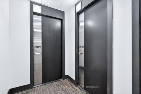 Photo 3 at LPH06 - 9471 Yonge Street, Observatory, Richmond Hill