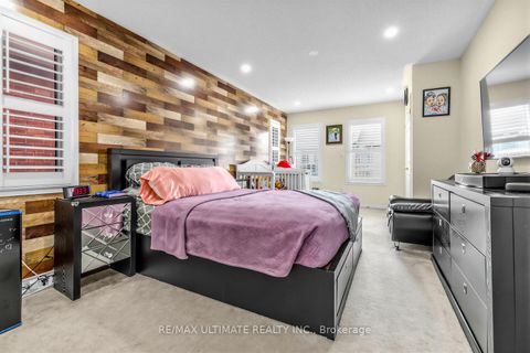 Photo 4 at 255 Torbarrie Road E, CFB, Toronto