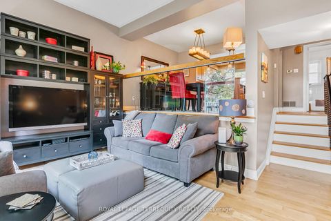 Photo 5 at 74 Silver Shadow Path, Markland Wood, Toronto