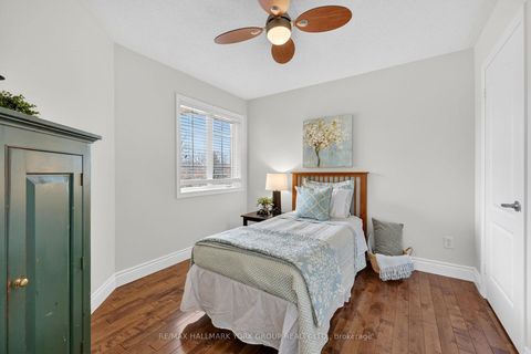 Photo 23 at 540 Greig Circle, College Manor, Newmarket