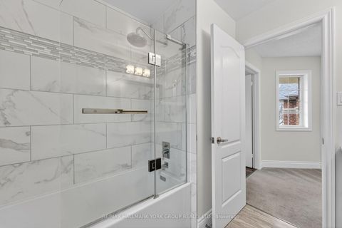 Photo 25 at 540 Greig Circle, College Manor, Newmarket