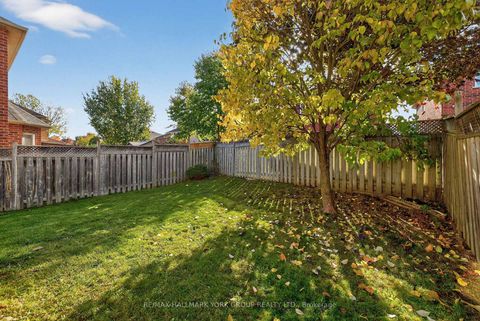 Photo 33 at 540 Greig Circle, College Manor, Newmarket