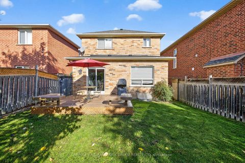 Photo 36 at 540 Greig Circle, College Manor, Newmarket