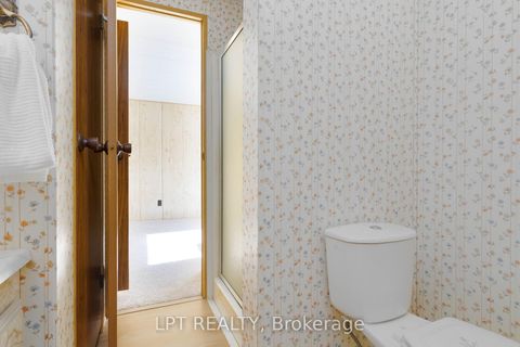 Photo 19 at 11 Geneva Court, Sutton & Jackson's Point, Georgina