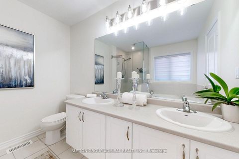 Photo 14 at 3 Cypress Point Street, Ardagh, Barrie