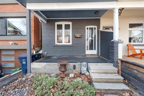 Photo 2 at 8 Woodlee Road, Danforth, Toronto