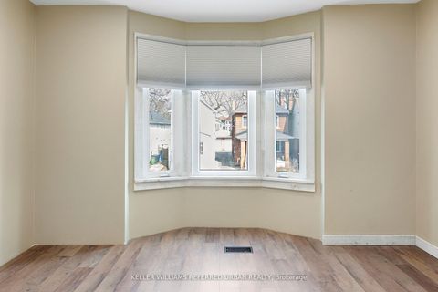 Photo 12 at 8 Woodlee Road, Danforth, Toronto