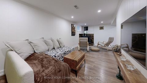 Photo 25 at 44 Reaman Street, Mill Pond, Richmond Hill
