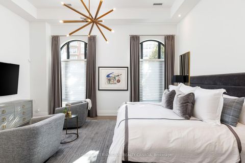 Photo 14 at TH 2 - 4 The Kingsway, Kingsway South, Toronto