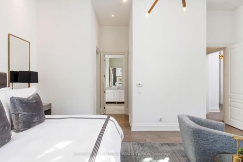 Photo 16 at TH 2 - 4 The Kingsway, Kingsway South, Toronto