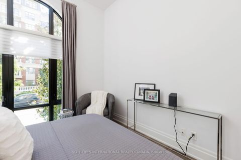 Photo 23 at TH 2 - 4 The Kingsway, Kingsway South, Toronto