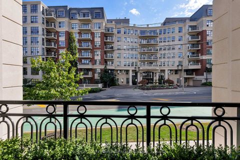 Photo 37 at TH 2 - 4 The Kingsway, Kingsway South, Toronto