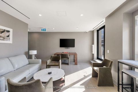 Photo 41 at TH 2 - 4 The Kingsway, Kingsway South, Toronto