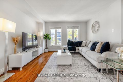 Photo 5 at 10 Snowden Avenue, Shore, Barrie