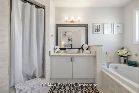 Photo 22 at 10 Snowden Avenue, Shore, Barrie