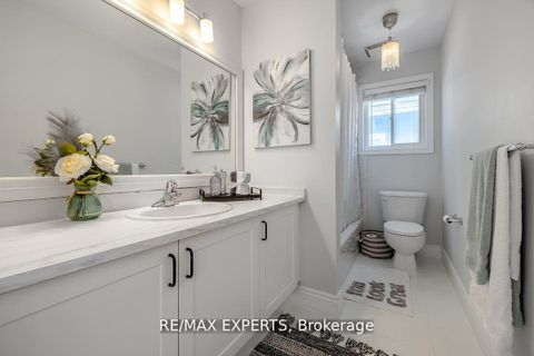 Photo 25 at 10 Snowden Avenue, Shore, Barrie