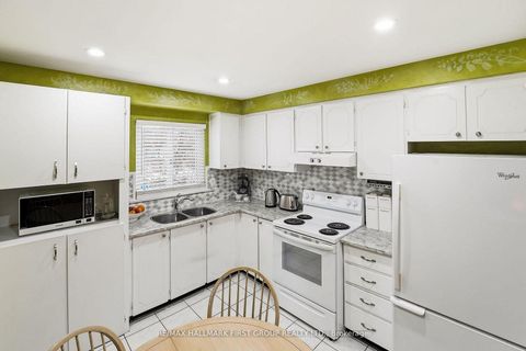 Photo 6 at 69 White Heather Boulevard, Agincourt North, Toronto