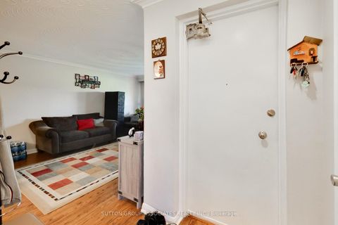 Photo 13 at 241 Pannahill Road, Bathurst Manor, Toronto