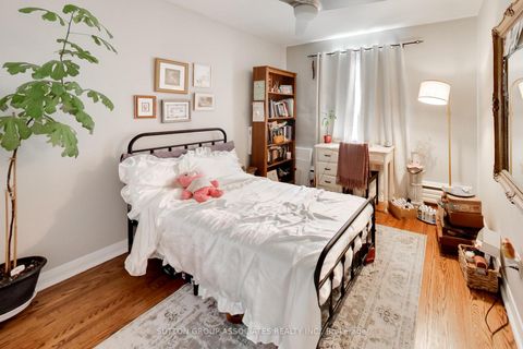 Photo 24 at 241 Pannahill Road, Bathurst Manor, Toronto