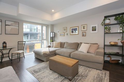 Photo 3 at E403 - 52 Coles Avenue, Vaughan Grove, Vaughan