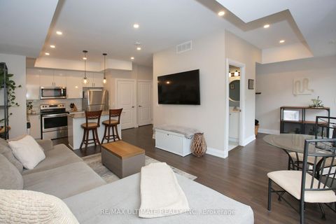 Photo 4 at E403 - 52 Coles Avenue, Vaughan Grove, Vaughan