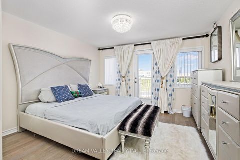 Photo 10 at 88 Jolly Way, Dorset Park, Toronto