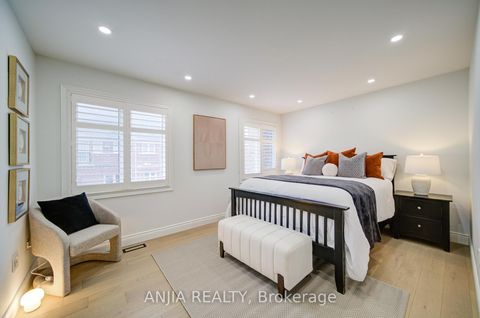 Photo 33 at 22 Kylemore Way, Angus Glen, Markham