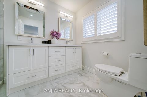 Photo 35 at 22 Kylemore Way, Angus Glen, Markham