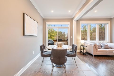 Photo 9 at 128 Countryman Road, Sharon, East Gwillimbury