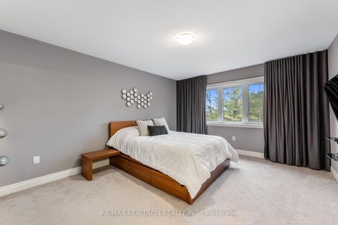 Photo 13 at 128 Countryman Road, Sharon, East Gwillimbury