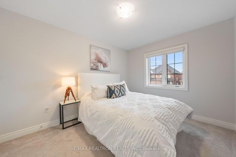 Photo 16 at 128 Countryman Road, Sharon, East Gwillimbury