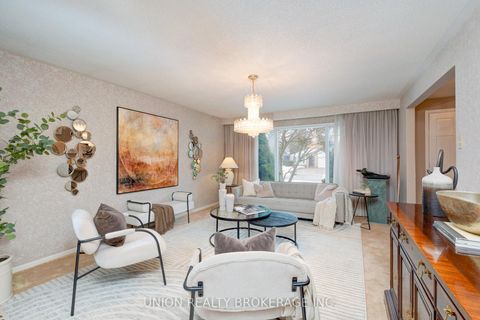 Photo 5 at 62 Ardgowan Crescent, Agincourt North, Toronto