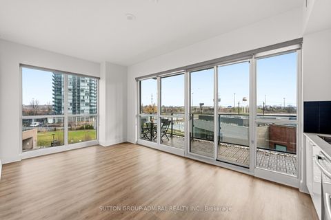 Photo 7 at 625 - 10 Park Lawn Road, Mimico, Toronto