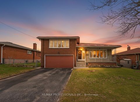 Photo 3 at 105 Rowntree Mill Road, Humber Summit, Toronto