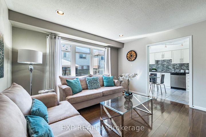 Photo 7 at 53 Sweetwood Circle, Fletcher's Meadow, Brampton