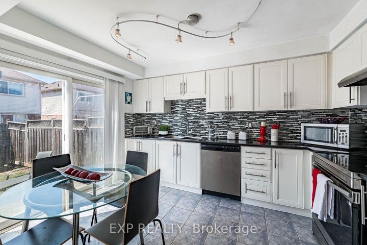 Photo 13 at 53 Sweetwood Circle, Fletcher's Meadow, Brampton