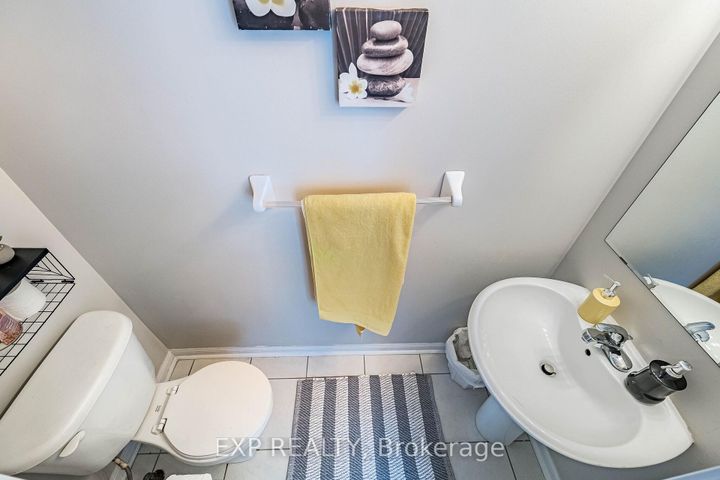 Photo 18 at 53 Sweetwood Circle, Fletcher's Meadow, Brampton