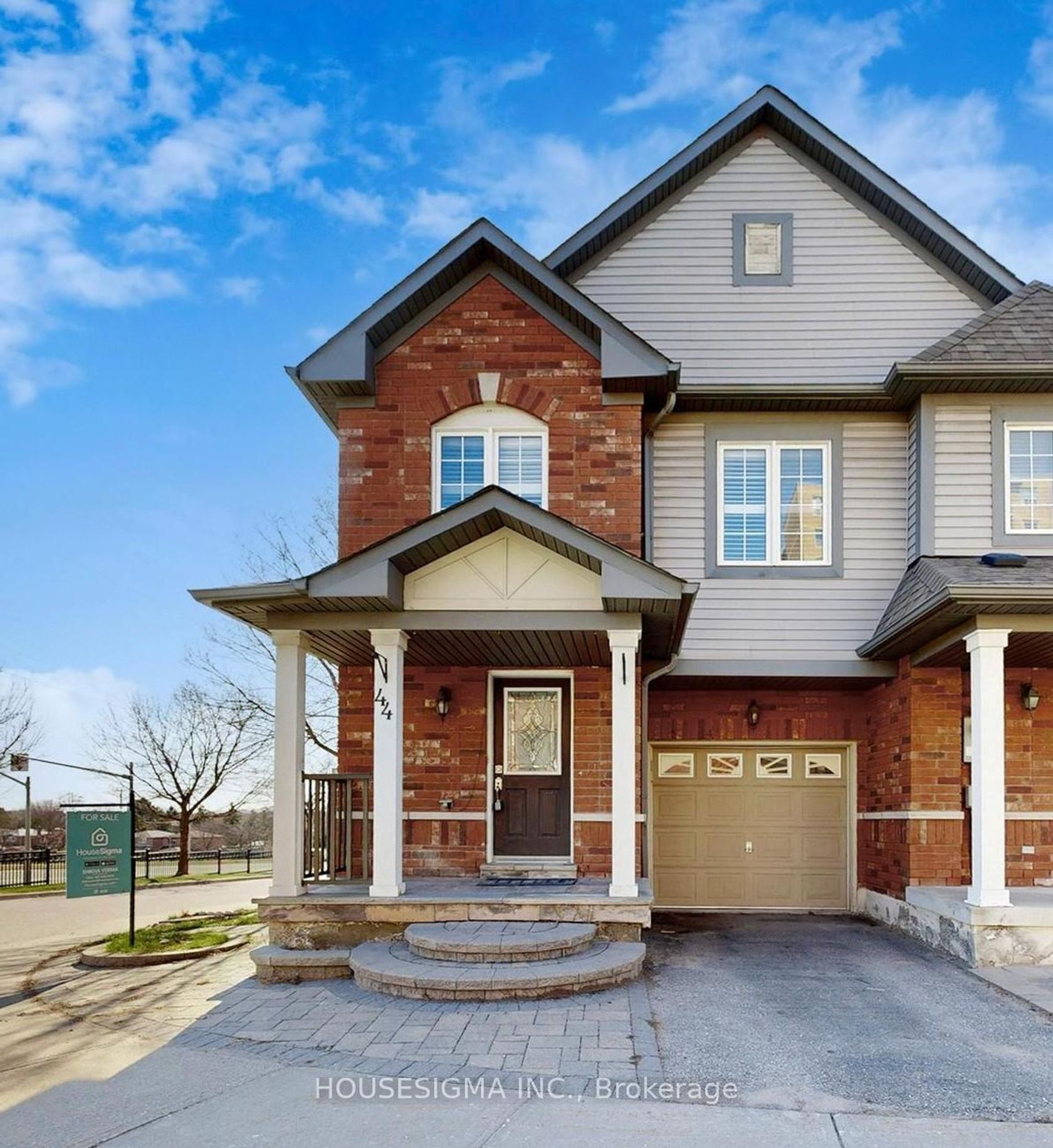 44 Ventura Lane, Central, Ajax 