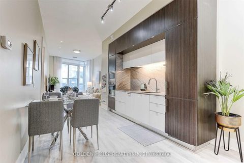 Photo 11 at 211 - 55 Merchants'  Wharf, Waterfront Communities C8, Toronto
