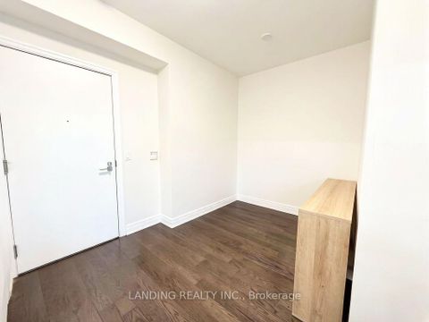 Photo 5 at 3304 - 8 The Esplanade Avenue, Waterfront Communities C8, Toronto