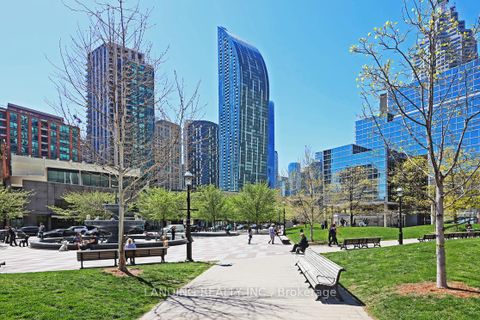 Photo 19 at 3304 - 8 The Esplanade Avenue, Waterfront Communities C8, Toronto